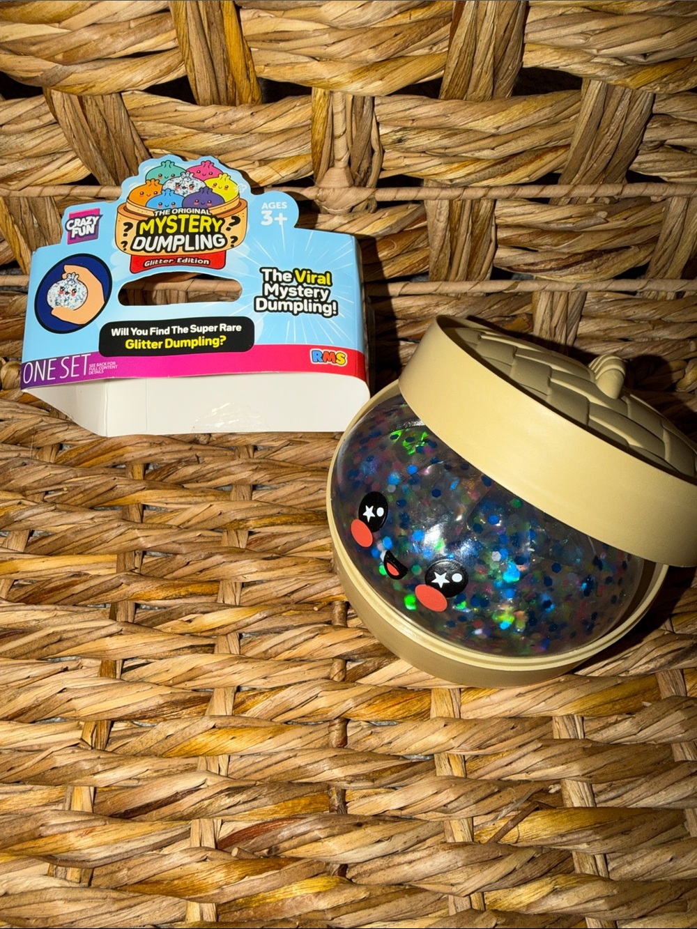 RMS Crazy Fun Mystery Dumpling Glitter Squishy- RARE!